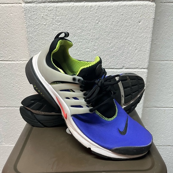 Nike Men's Blue and Black Athletic Shoes. Air Presto Racer - Picture 1 of 5
